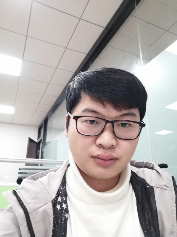 乀漓洛的第一张照片--惠州相亲服务中心