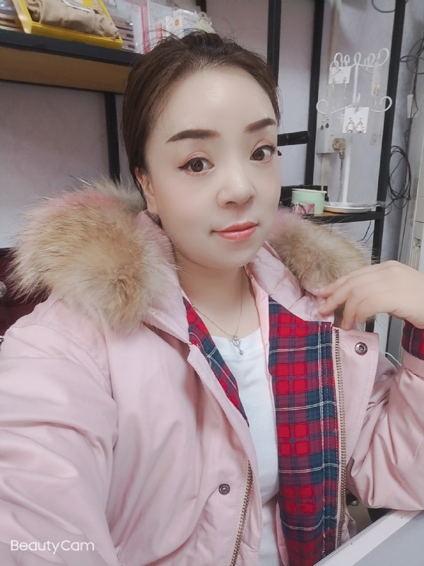 爱雨的第一张照片--惠州相亲服务中心
