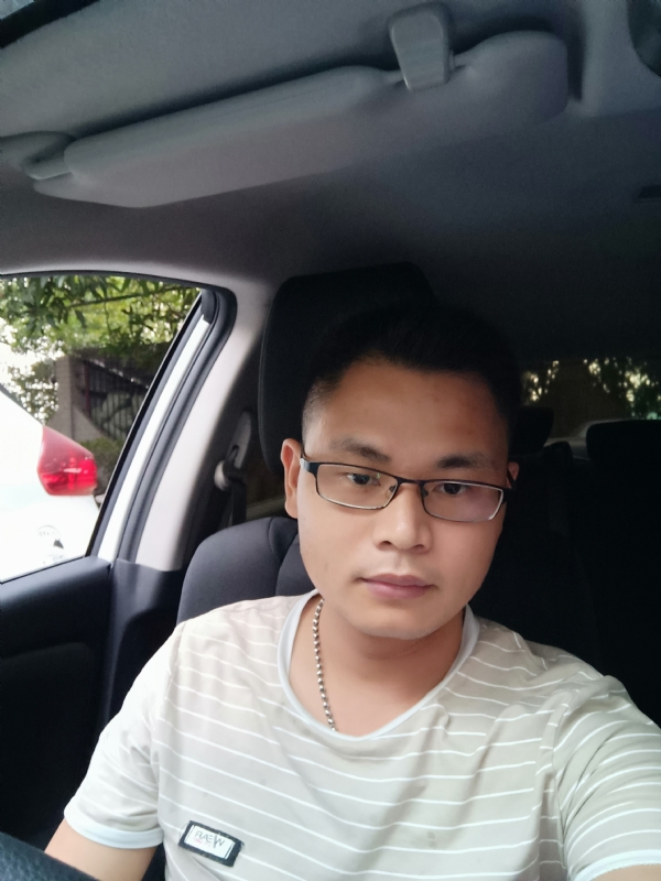 水明的第一张照片--惠州相亲服务中心