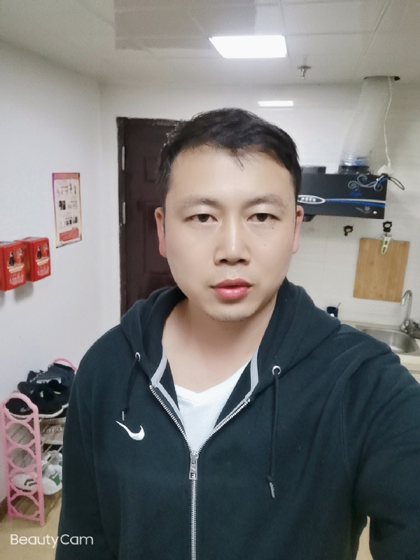暖暖的风的第一张照片--惠州相亲服务中心