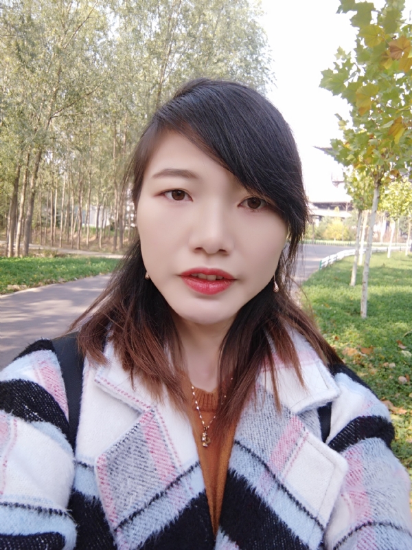 hely的第一张照片--惠州相亲服务中心