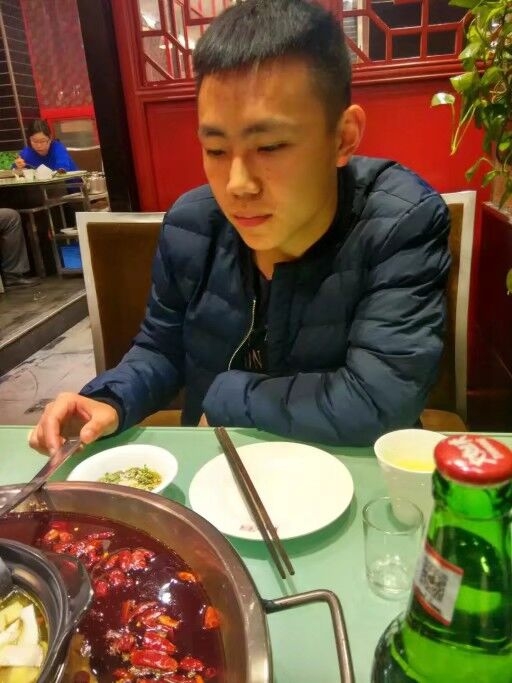 圈圈的第一张照片--惠州相亲服务中心