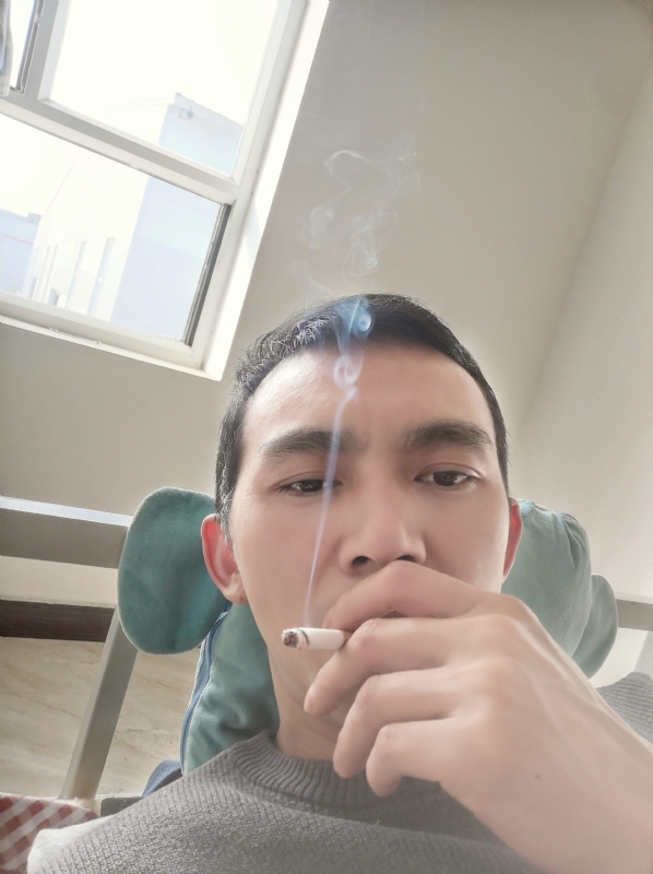 殇情的第一张照片--惠州相亲服务中心