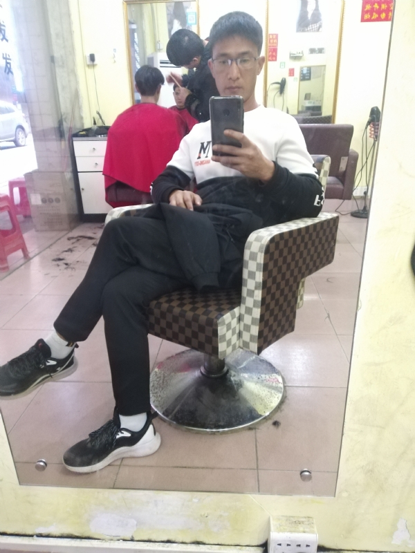 hushuai的第一张照片--惠州相亲服务中心