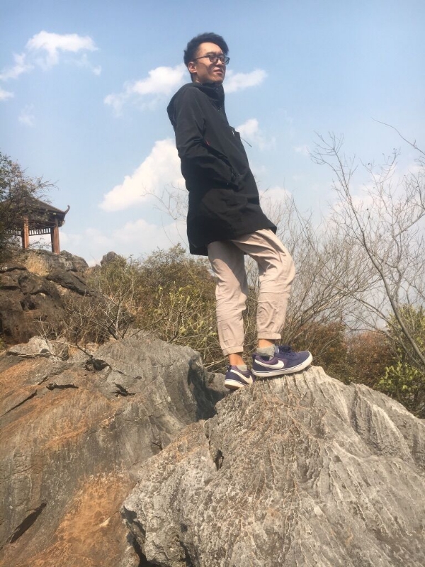 雨夜寻知己的第一张照片--惠州相亲服务中心