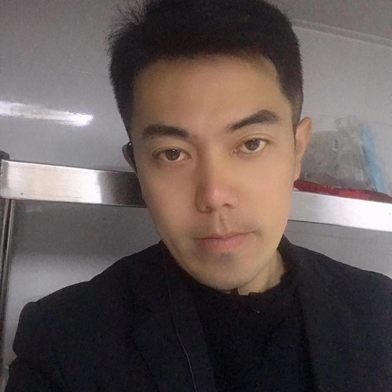 李龙的第二张照片--惠州相亲服务中心