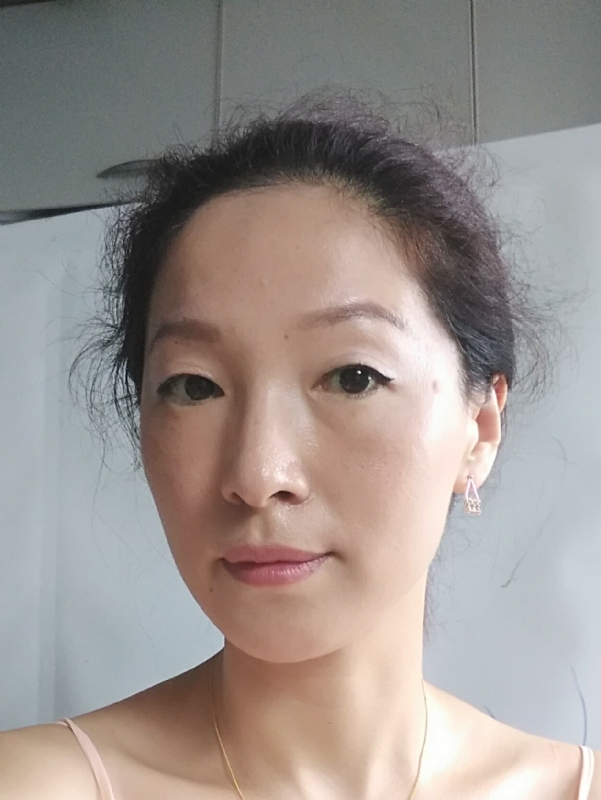 彼岸花的第一张照片--惠州相亲服务中心
