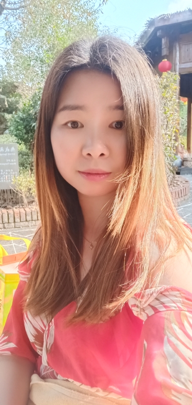 赫赫的第一张照片--惠州相亲服务中心