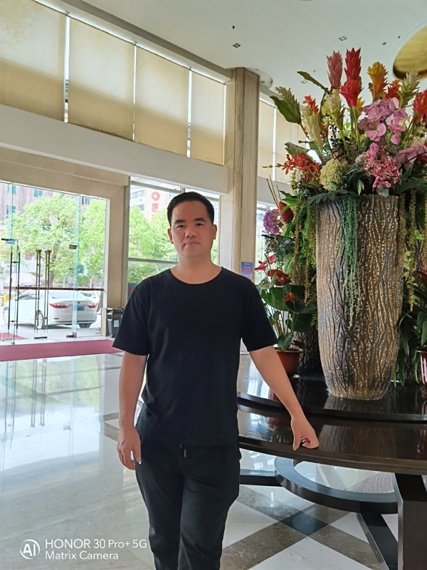 常在您心的第一张照片--惠州相亲服务中心