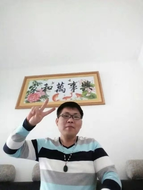 快乐就好的第一张照片--惠州相亲服务中心