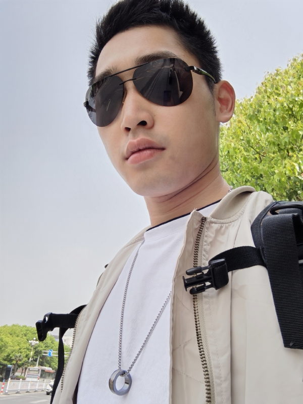 残花落陌,的第一张照片--惠州相亲服务中心