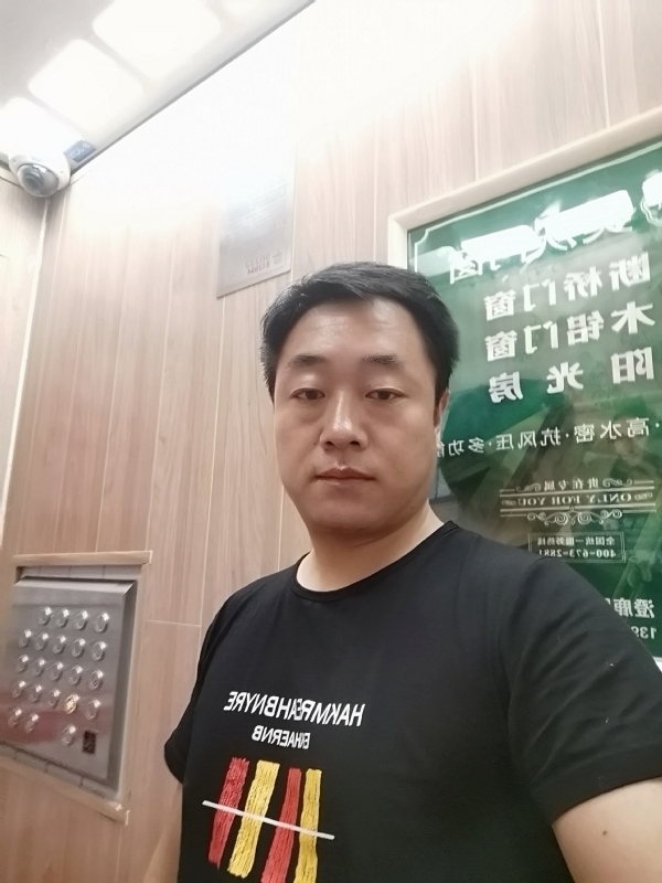 江南烟雨的第一张照片--惠州相亲服务中心