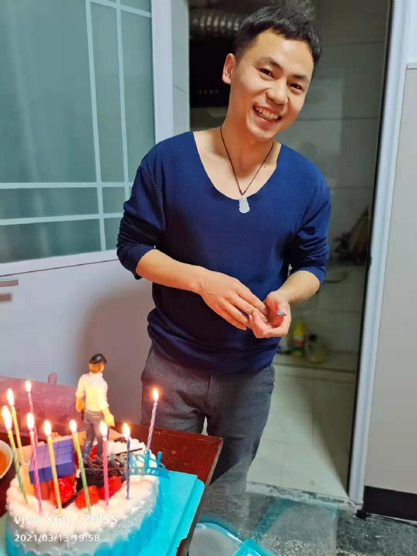 找结婚对象的第一张照片--惠州相亲服务中心