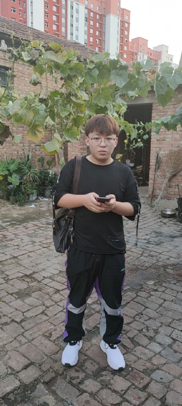 辛禹的第二张照片--惠州相亲服务中心