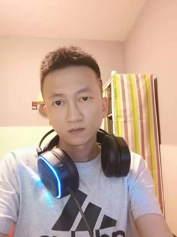 嘿嘿嘿的第一张照片--惠州相亲服务中心