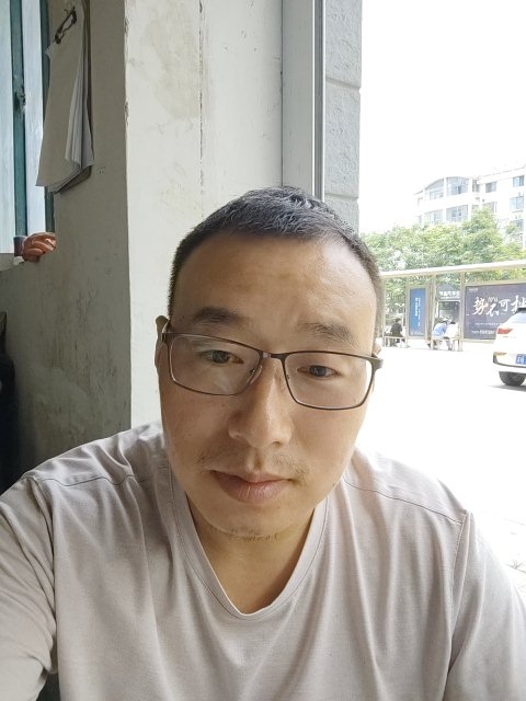 转身的距离的第一张照片--惠州相亲服务中心