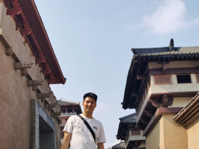 咸鱼不闲的第二张照片--惠州相亲服务中心