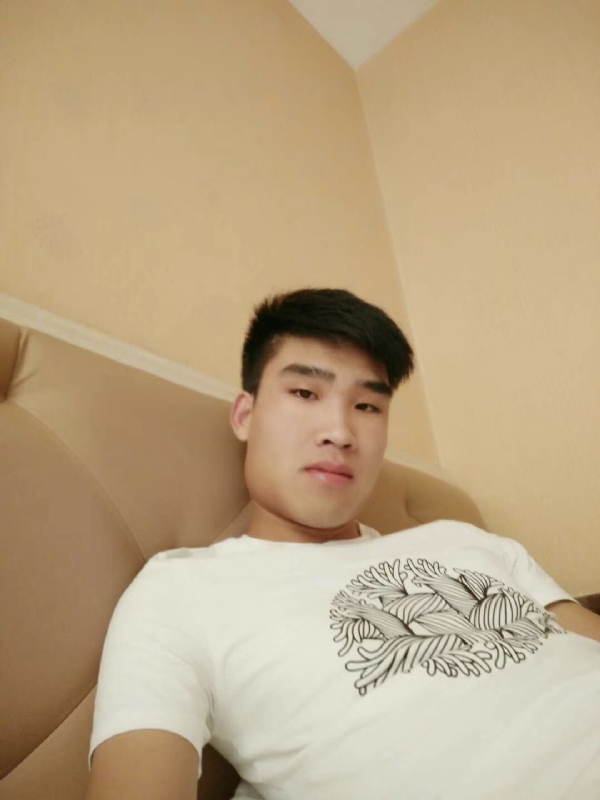 谁不曾孤单上路的第一张照片--惠州相亲服务中心
