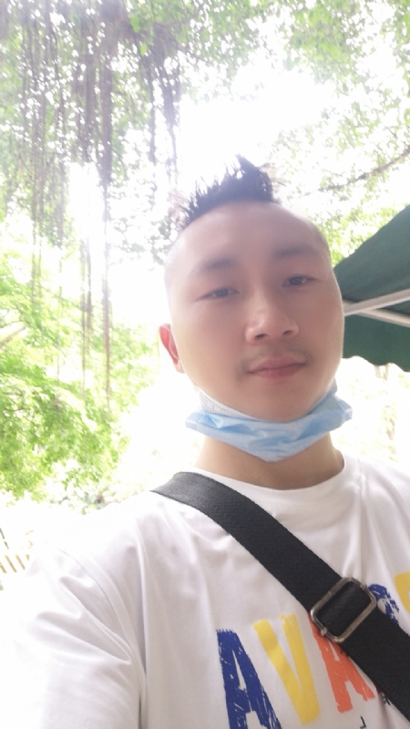 守望幸福的第一张照片--惠州相亲服务中心