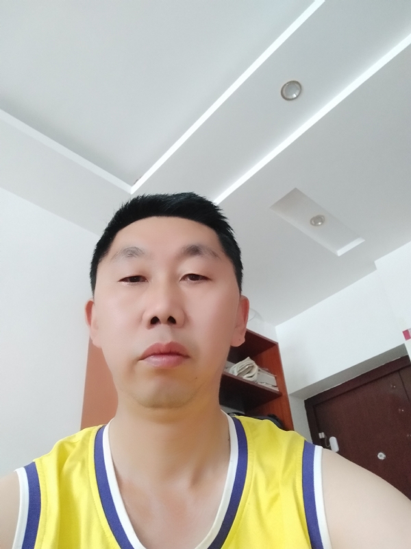 写尽半生纸上酸的第一张照片--惠州相亲服务中心