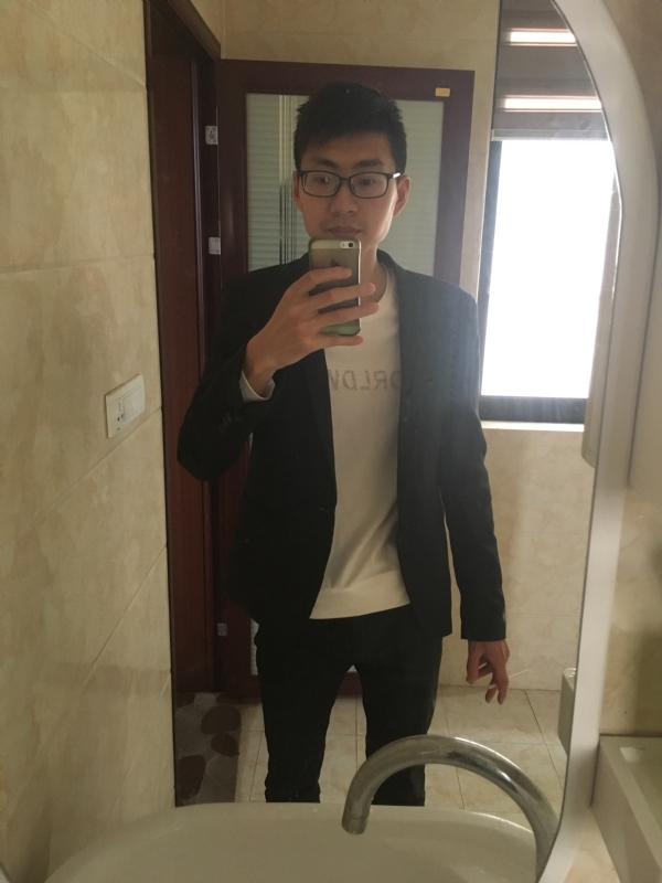一生何求的第一张照片--惠州相亲服务中心