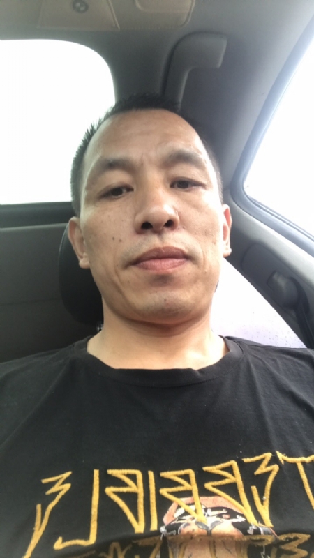 迷茫的第一张照片--惠州相亲服务中心