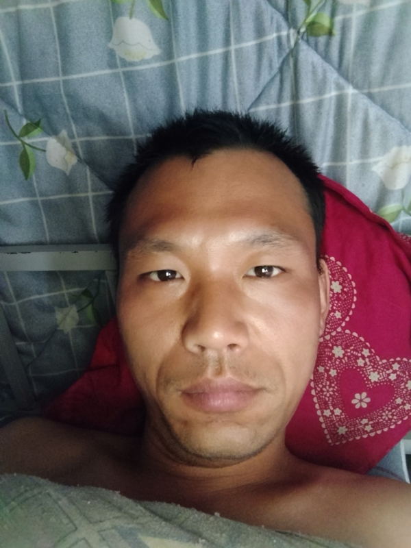 弘扬的第一张照片--惠州相亲服务中心