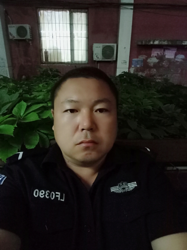 冯宇的第一张照片--惠州相亲服务中心