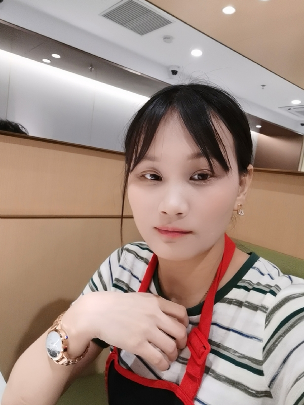 木子李的第一张照片--惠州相亲服务中心