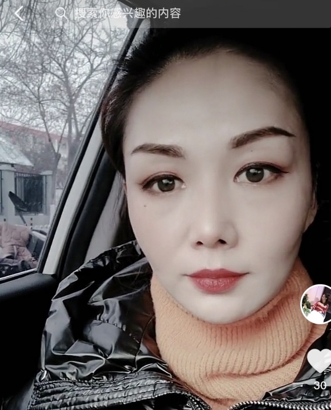 蔷薇的第一张照片--惠州相亲服务中心