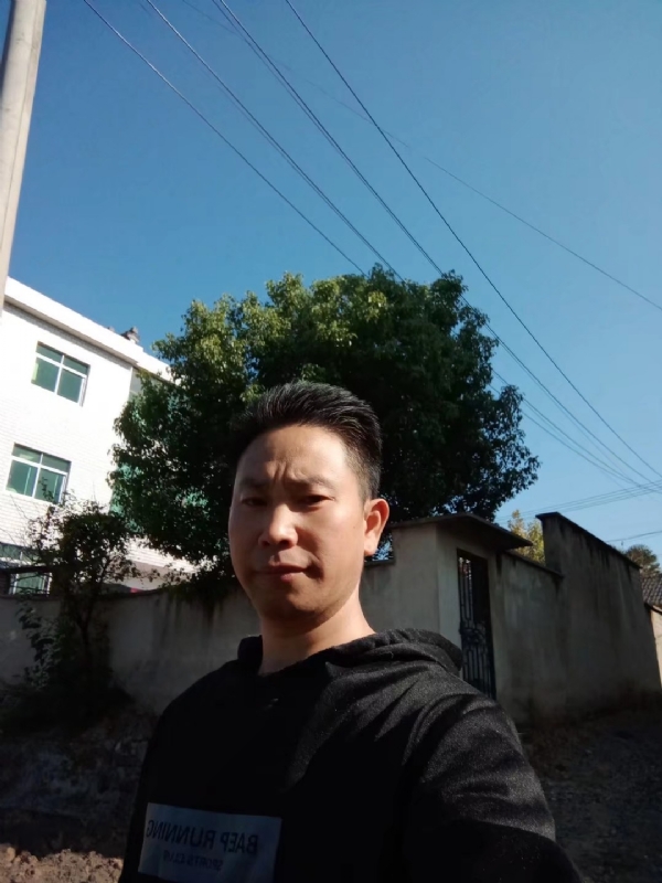 寻缘中的第二张照片--惠州相亲服务中心