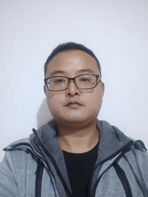 爱在一瞬间的第一张照片--惠州相亲服务中心