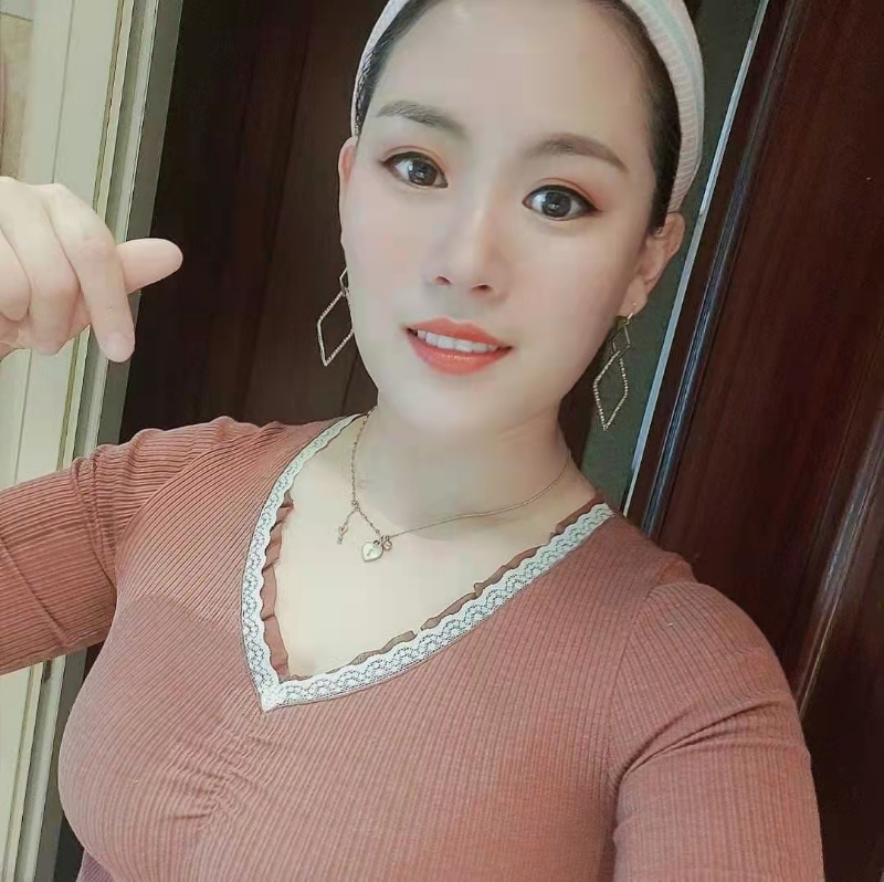 蜜&糖的第一张照片--惠州相亲服务中心