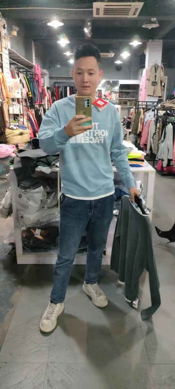 快乐永恒的第一张照片--惠州相亲服务中心
