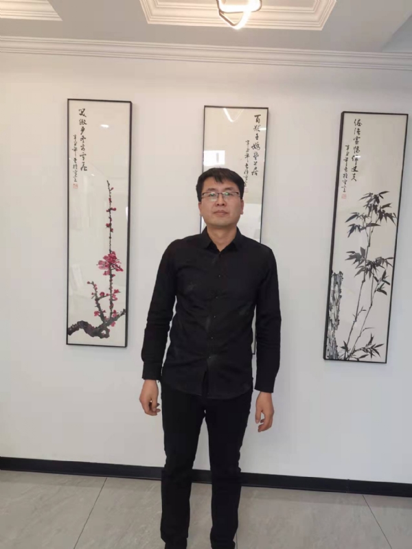 情义比天高的第一张照片--惠州相亲服务中心