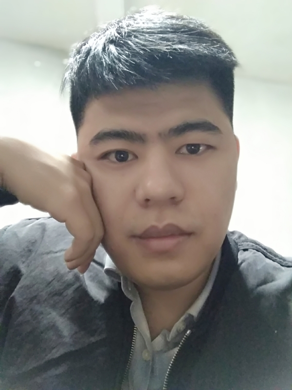 爱笑的人的第一张照片--惠州相亲服务中心