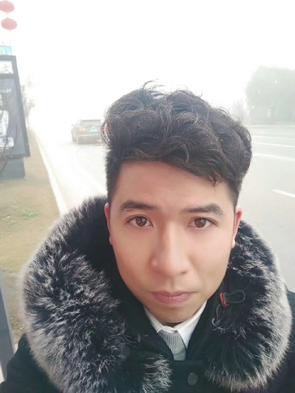 开心快乐每一天的第一张照片--惠州相亲服务中心