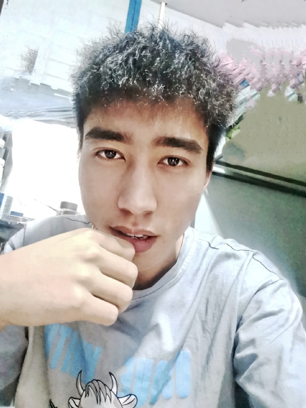 未来可期的第一张照片--惠州相亲服务中心