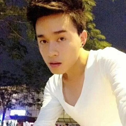 爱与不爱的第一张照片--惠州相亲服务中心