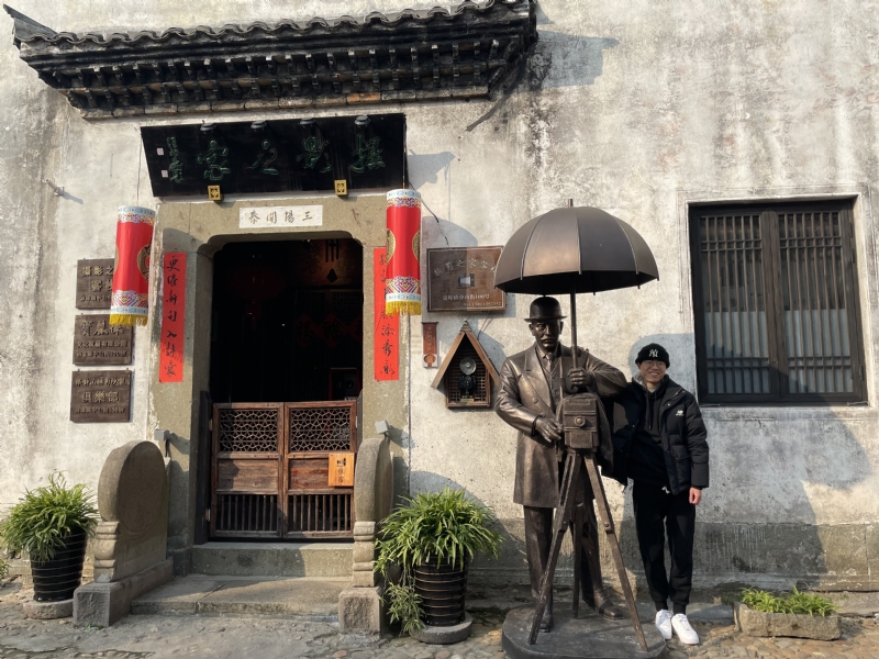 喝可乐的猫的第一张照片--惠州相亲服务中心