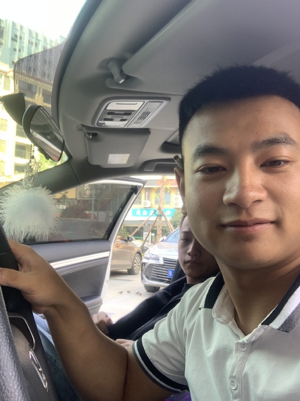 古有风琴的第三张照片--惠州相亲服务中心