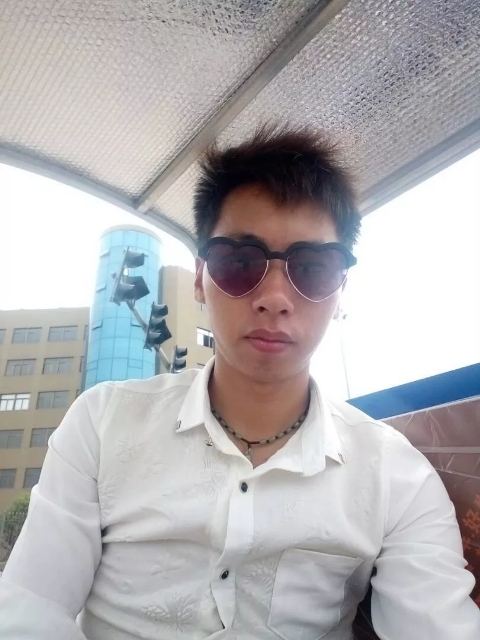 寻缘的第一张照片--惠州相亲服务中心