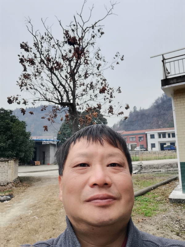 苏众青春冲浪的第二张照片--惠州相亲服务中心