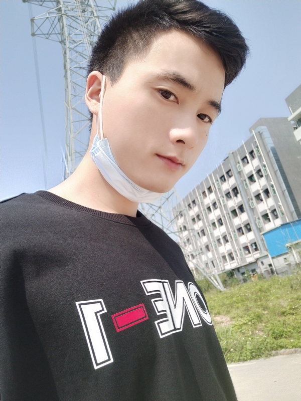 何凡的第一张照片--惠州相亲服务中心
