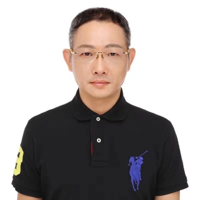 邱先森的第一张照片--惠州相亲服务中心