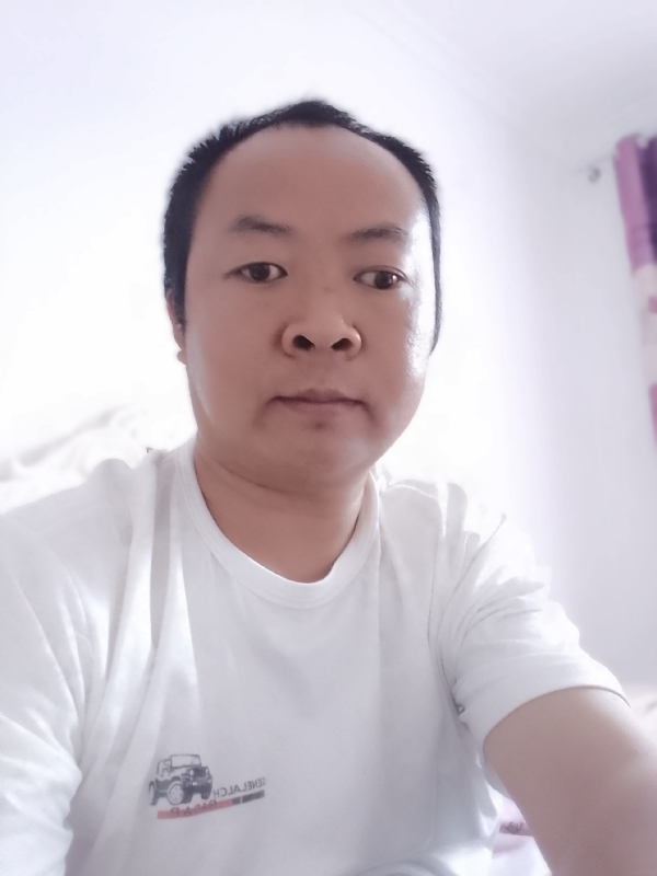 张家小伙子的第四张照片--惠州相亲服务中心
