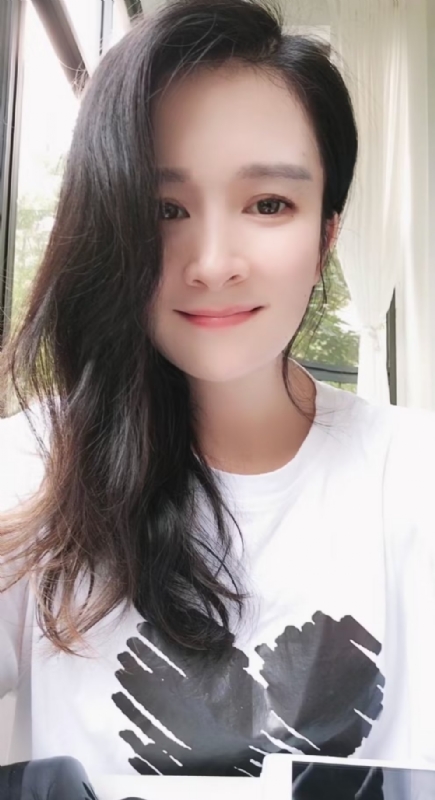 晨曦的第一张照片--惠州相亲服务中心