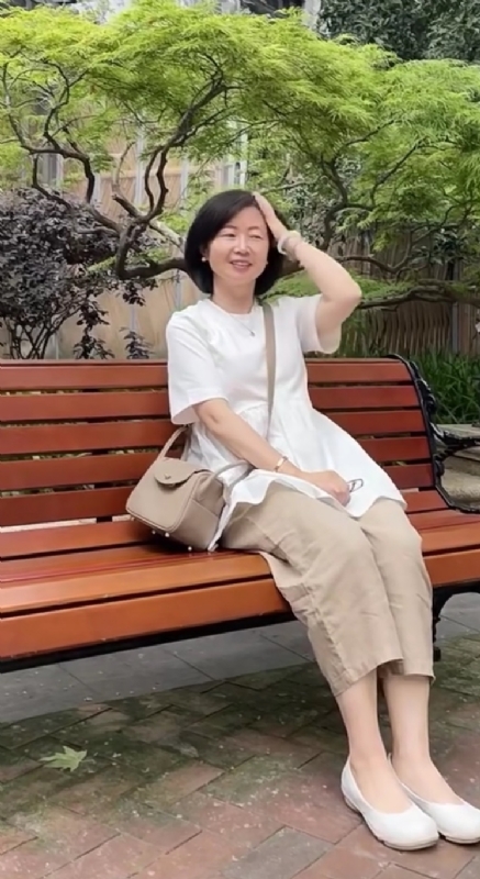 千年老母猪的第二张照片--惠州相亲服务中心