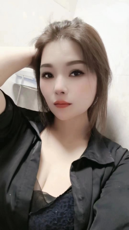 爱笑的女孩的第一张照片--惠州相亲服务中心