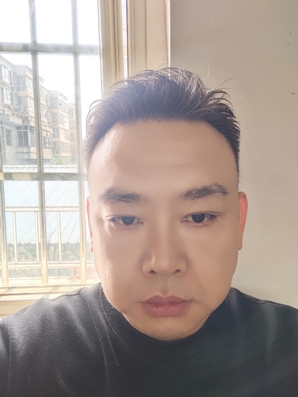 爱人先爱己的第一张照片--惠州相亲服务中心